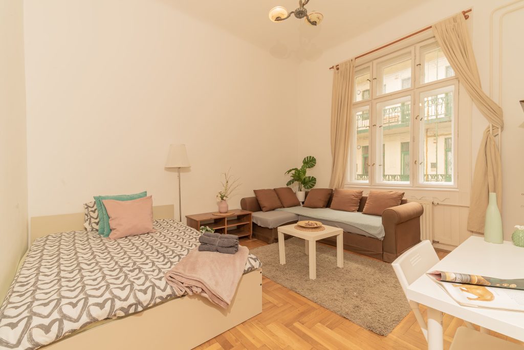 Erasmus student housing in Budapest, short-term rentals for students, student accommodation
